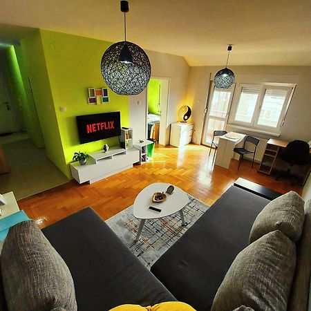Xo Apartman Сремска Митровица Екстериор снимка