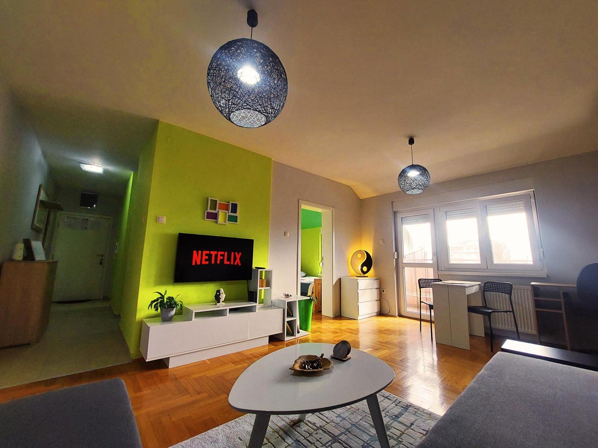 Xo Apartman Сремска Митровица Екстериор снимка